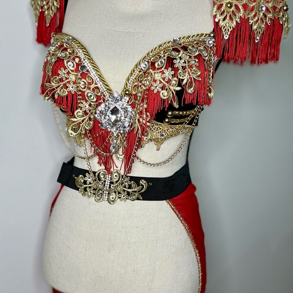 Ringmaster, Lion Tamer Top - Picture 3 of 4